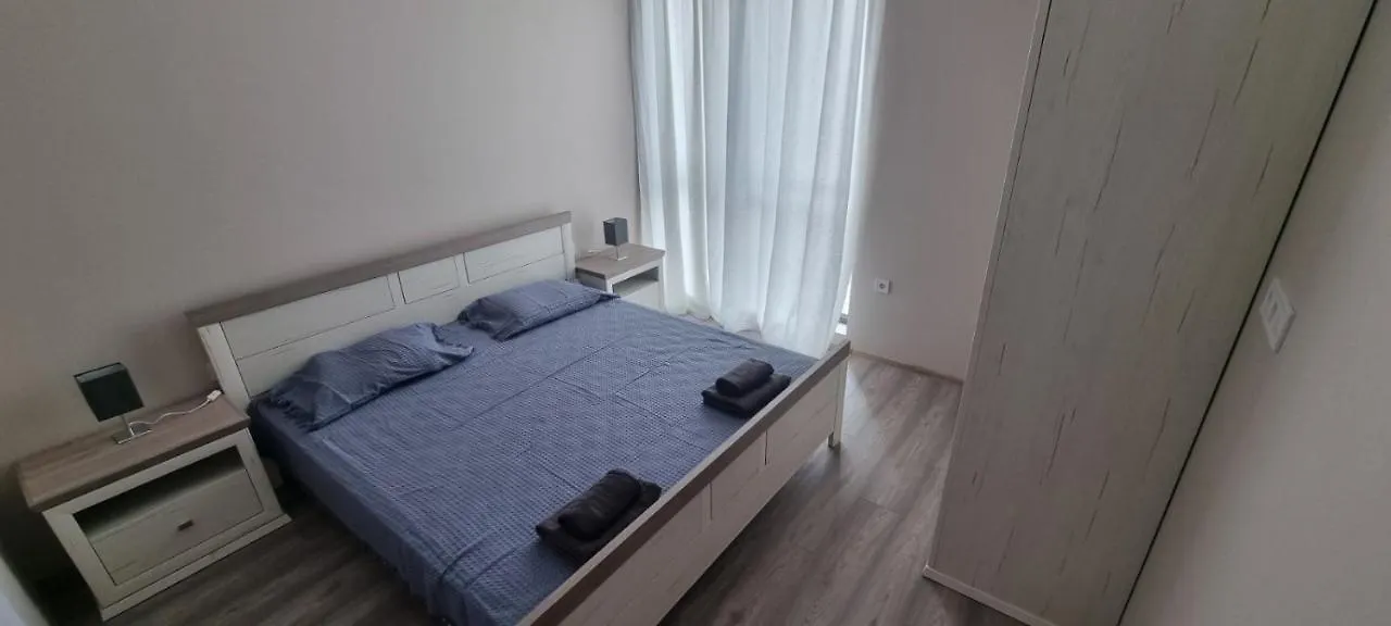 Апартамент Ива Lejlighed Varna 0*,